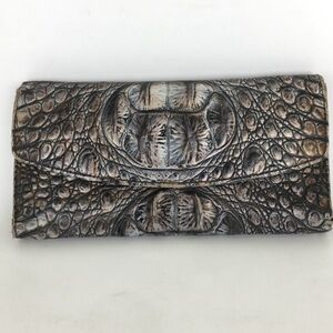🩶Brahmin Trifold Wallet 🩶